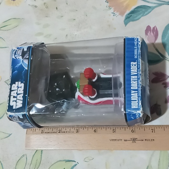 FUNKO STAR WARS BOBBLE-HEAD HOLIDAY DARTH VADER 2010 - Picture 5 of 12